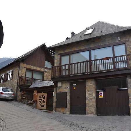 Era Borda Hotel Gausac Buitenkant foto