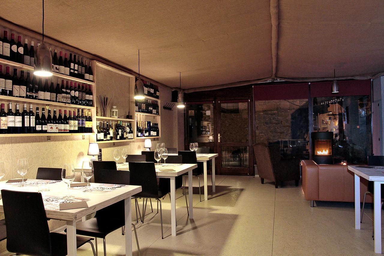 Era Borda Hotel Gausac Buitenkant foto